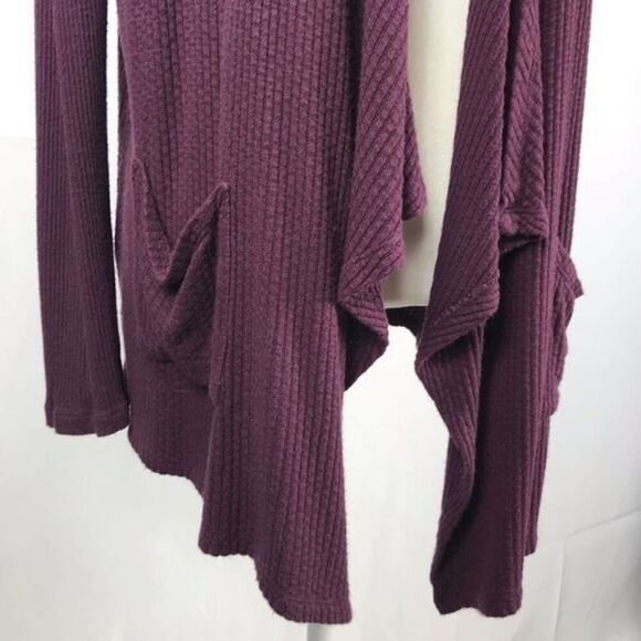 VELVET BY GRAHAM & SPENCER Burgundy Thermal Drape Cardigan. Medium. Women’s. - Picture 6 of 6